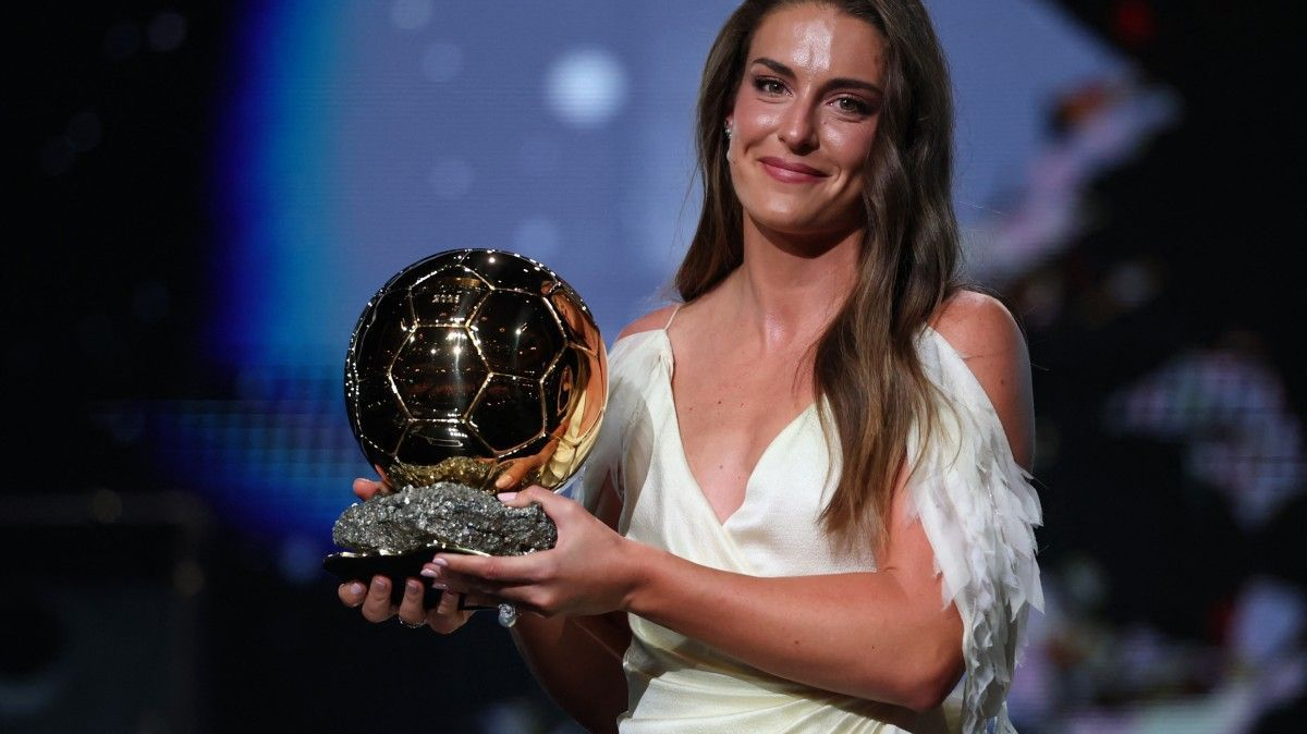 Alexia Putellas Raih Ballon dOr Feminin 2026